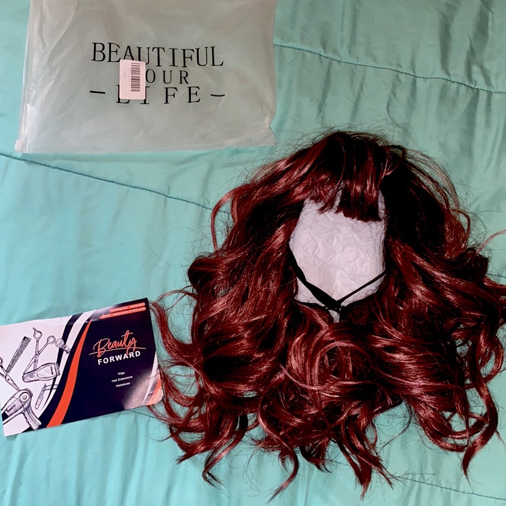 Bob Wig with Bangs for Women Synthetic Burgundy Hair Wavy With black roots